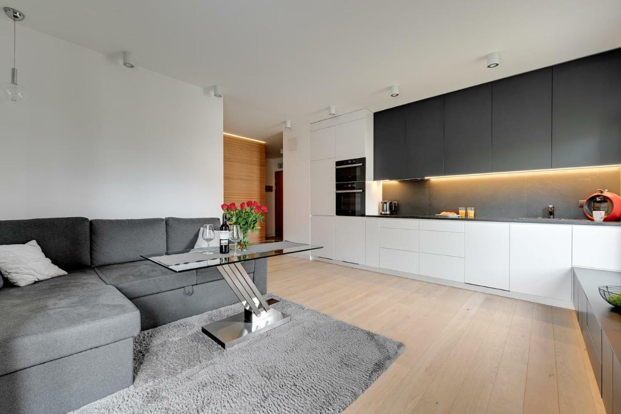 Royal Baltic - Bursztynowa Premium Apartment กดัญสก์ ภายนอก รูปภาพ